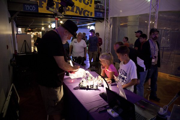 MFD2013_090